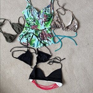 Floral and Black Women's Swimwear Set